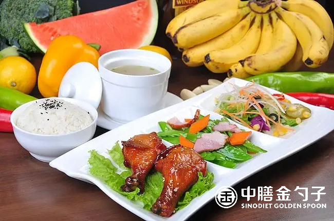 產(chǎn)業(yè)園食堂運營管理，提升效率與滿足員工需求并重.png